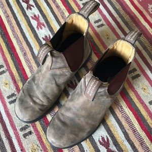 BLUNDSTONES classic rustic brown size 6.5/9.5